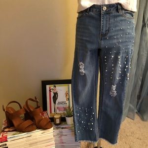 GG Jeans Distressed Pearl Studded Jeans